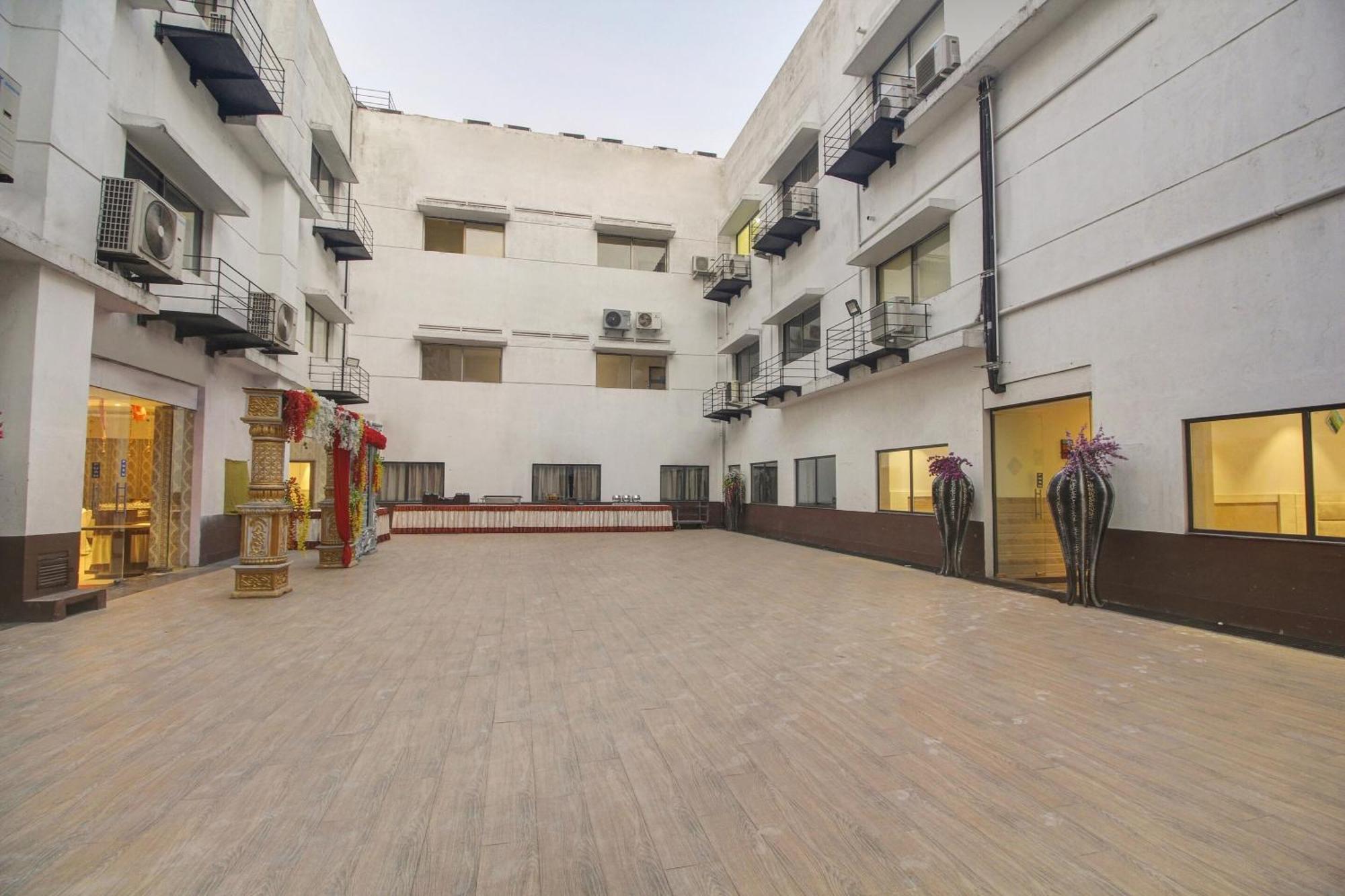 Townhouse Oak Sohotel Hāora Kültér fotó